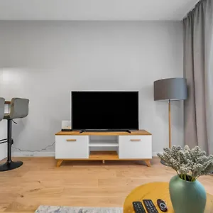 Apartament Ursus Comfy With Free Parking, Warszawa